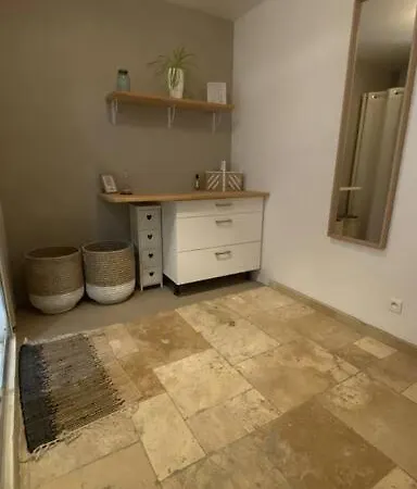 Maison De Village Avec Petite Piscine. Caveirac
