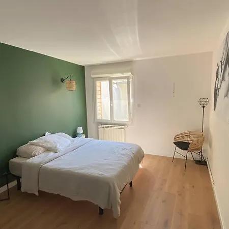 Vila Maison De Village Avec Petite Piscine. Caveirac
